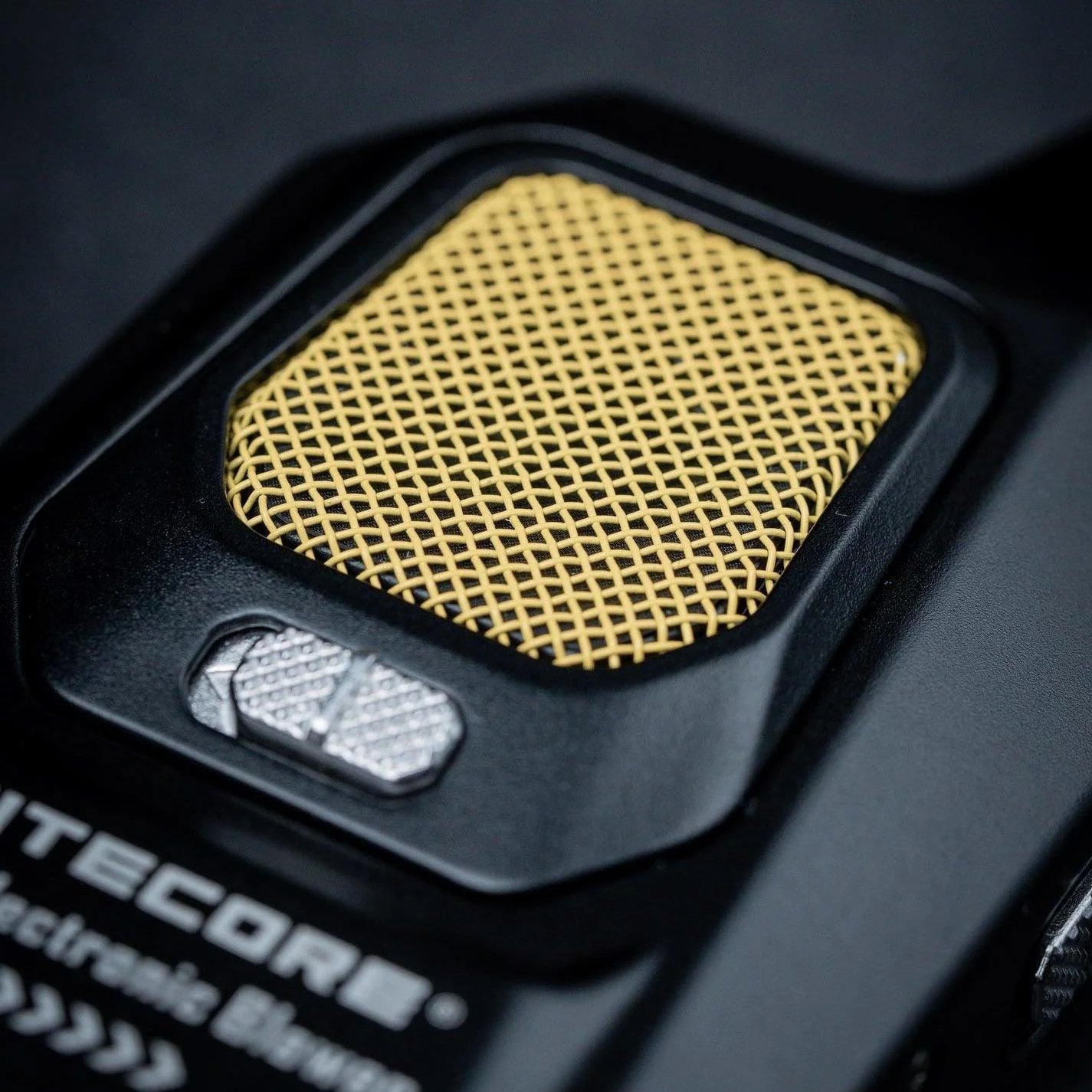 BB2 - Electronic Dust Blower (80km/h) - Image 9