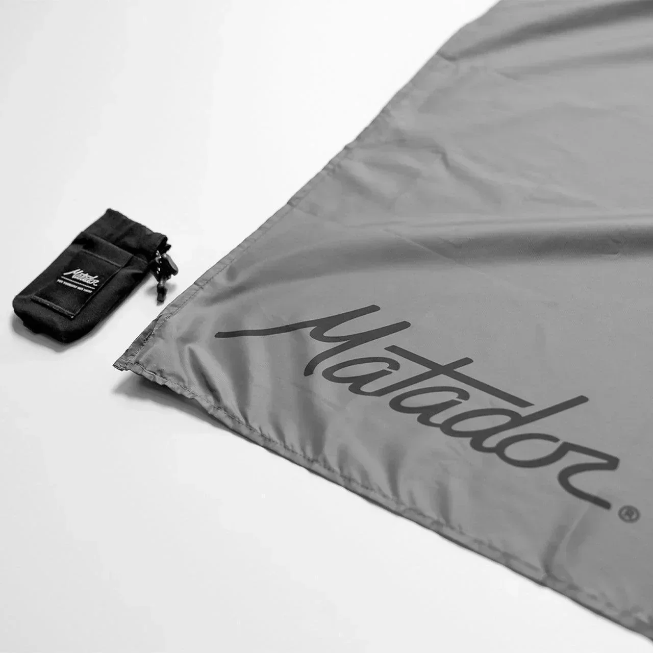 Mini Pocket Blanket™ 4.0 (Black) - 110 x 70cm - Image 8
