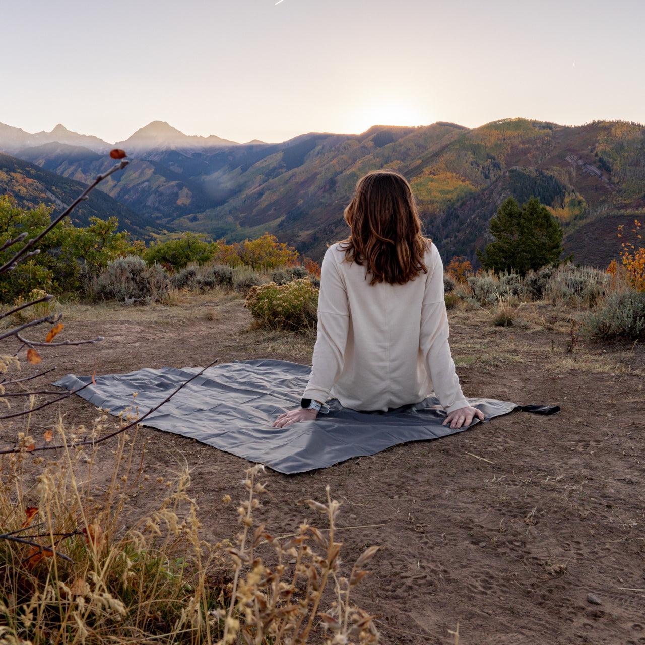 Pocket Blanket™ 4.0 (Ghost Grey) - 160 x 110cm - Image 11