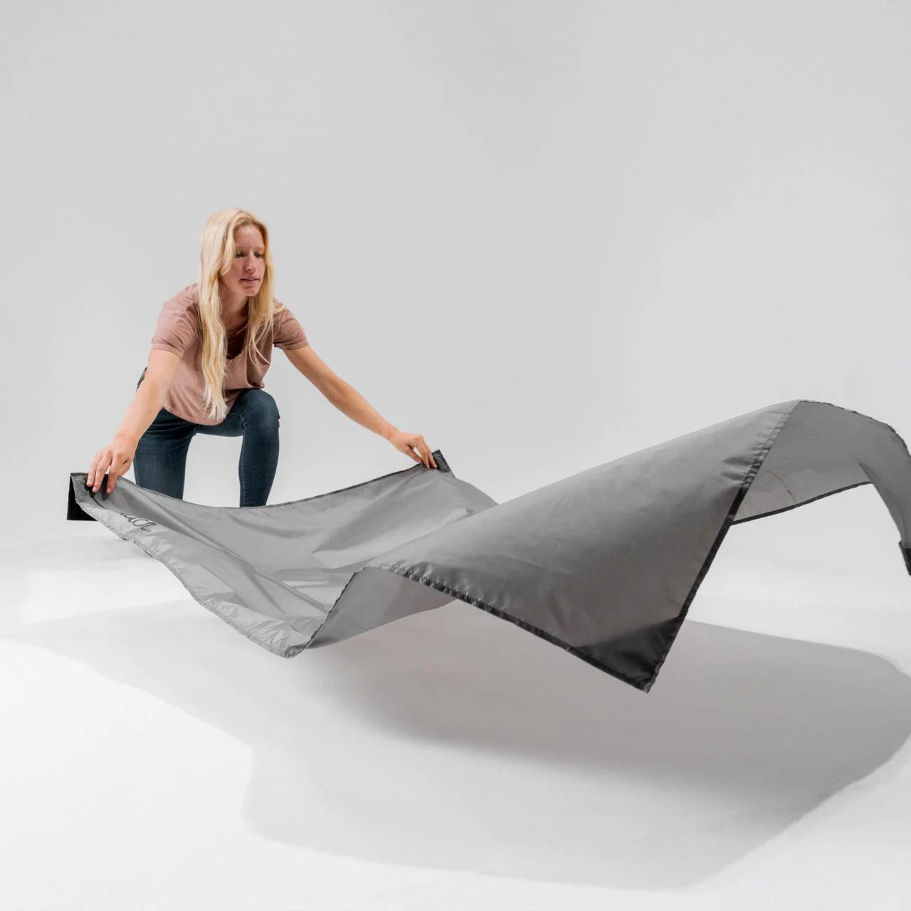 Pocket Blanket™ 4.0 (Ghost Grey) - 160 x 110cm - Image 27