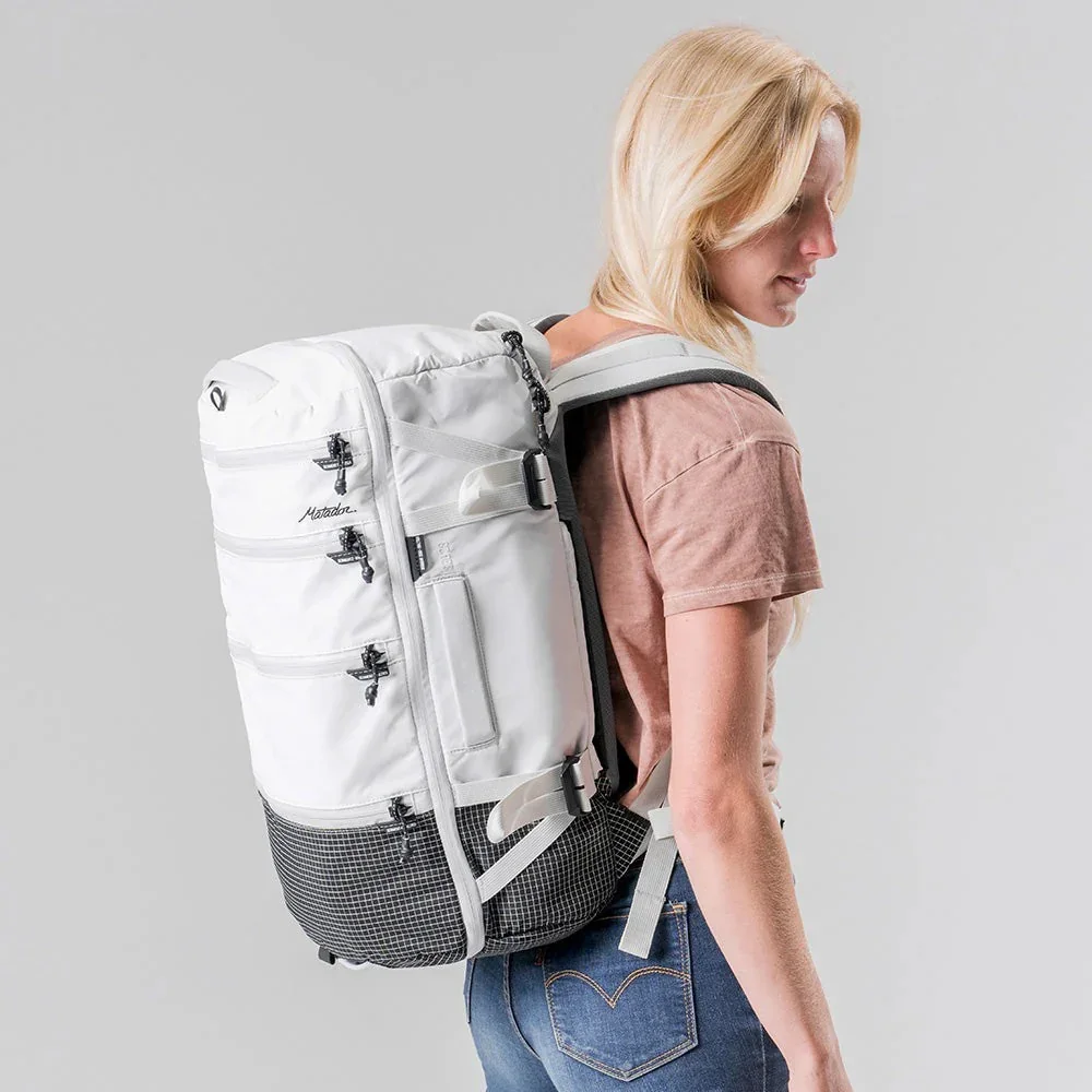 SEG28 Travel Pack (White) - 28L - Image 9